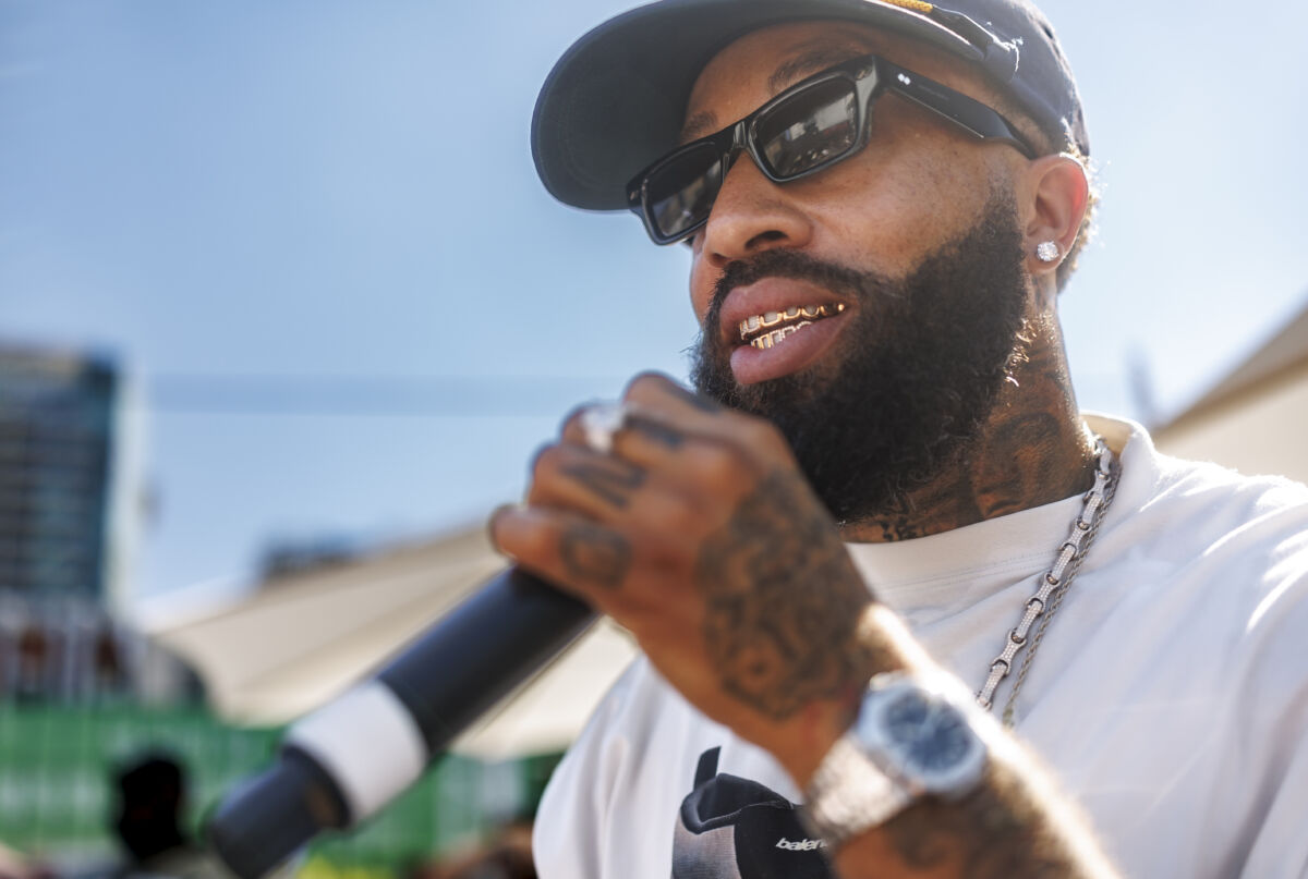 Larry June at the Weedmaps Kickback Event FeaturingÊDJ Mustard held at Love Hour LA on August 30, 2025 in Los Angeles, California.